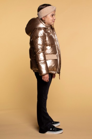 0400bd52 7e43 44f4 9982 31e7939634aa